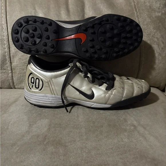 Nike Silver and Black Soccer Cleats - Picture 2 of 3
